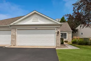7578 Hinton Park Ave S, Cottage Grove, MN 55016 - Photo 3