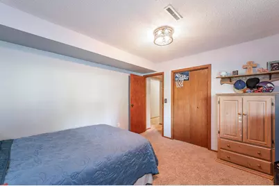 912 Shoreacres Drive, Fairmont, MN 56031 - Photo 31