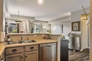 660 N 2nd St, Minneapolis, MN 55401 - Photo 3