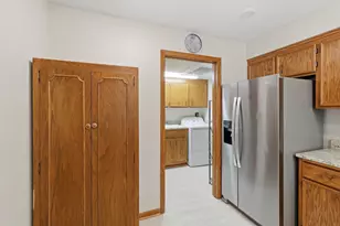 6100 Auto Club Rd, Bloomington, MN 55438 - Photo 11