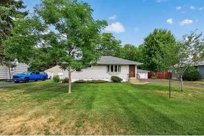 1225 Skillman Avenue E, Maplewood, MN 55109 - Photo 1
