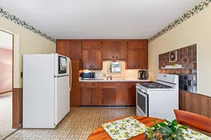 1225 Skillman Ave E, Maplewood, MN 55109 - Photo 11