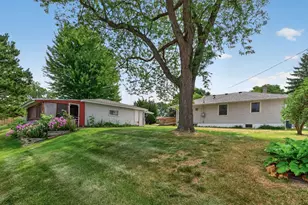 1225 Skillman Ave E, Maplewood, MN 55109 - Photo 27