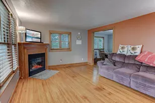 116 Pine St, Glenwood City, WI 54013 - Photo 9
