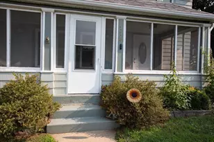 116 Pine St, Glenwood City, WI 54013 - Photo 3