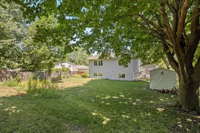 4725 Upland Lane N, Plymouth, MN 55446 - Photo 33