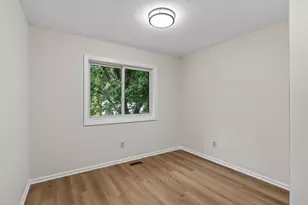 3924 51st Ave N, Brooklyn Center, MN 55429 - Photo 15