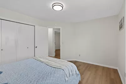 3924 51st Avenue N, Brooklyn Center, MN 55429 - Photo 11