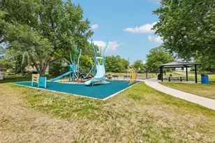 5323 4th St NE, Fridley, MN 55421 - Photo 35