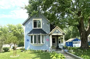640 11th St, Windom, MN 56101 - Photo 1