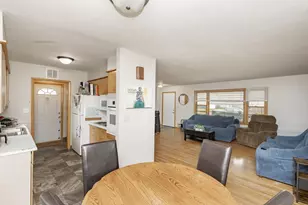 1011 College Street N, Fargo, ND 58102 - Photo 11