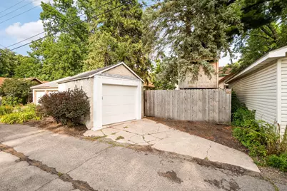 2410 35th Avenue S, Minneapolis, MN 55406 - Photo 57