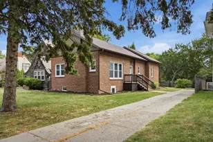 618 6th St S, Moorhead, MN 56560 - Photo 1