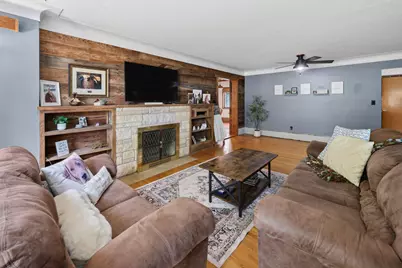 209 Robert Street S, Pierz, MN 56364 - Photo 7