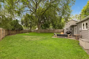 2513 Zenith Ave N, Golden Valley, MN 55422 - Photo 33