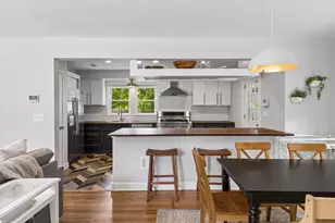 2513 Zenith Ave N, Golden Valley, MN 55422 - Photo 7