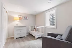 2513 Zenith Ave N, Golden Valley, MN 55422 - Photo 23