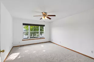 920 Princeton Ave, Shakopee, MN 55379 - Photo 25