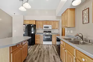 535 Meadows Dr, Hammond, WI 54015 - Photo 7