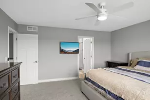 870 Spancil Hl Dr, Woodbury, MN 55129 - Photo 23