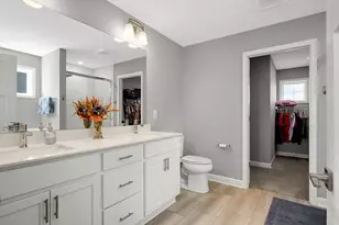 870 Spancil Hl Dr, Woodbury, MN 55129 - Photo 29