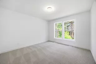 2415 Laurie Ct, Roseville, MN 55113 - Photo 35