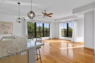 4525 Park Commons Dr, Minneapolis, MN 55416 - Photo 5