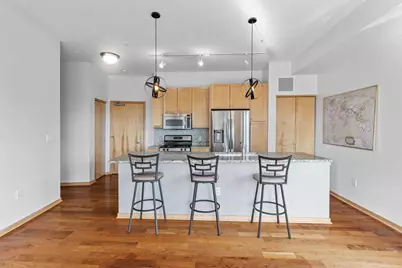 4525 Park Commons Drive #201, Minneapolis, MN 55416 - Photo 7