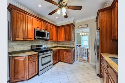 327 E Pearl Street, Owatonna, MN 55060 - Photo 9