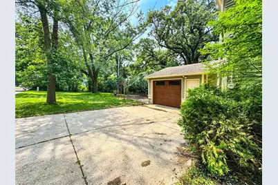 327 E Pearl Street, Owatonna, MN 55060 - Photo 3