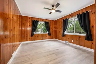 606 NW 7th Ave, Grand Rapids, MN 55744 - Photo 17