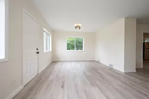 606 NW 7th Ave, Grand Rapids, MN 55744 - Photo 9