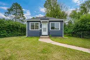 606 NW 7th Ave, Grand Rapids, MN 55744 - Photo 3
