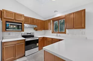 2818 26th St NW, Rochester, MN 55901 - Photo 11