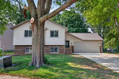 2818 26th Street NW, Rochester, MN 55901 - Photo 3