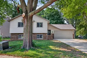 2818 26th St NW, Rochester, MN 55901 - Photo 3