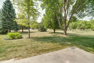 601 35th Ave S, Moorhead, MN 56560 - Photo 37