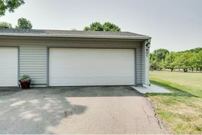601 35th Avenue S #1, Moorhead, MN 56560 - Photo 5