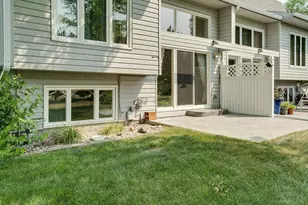 601 35th Ave S, Moorhead, MN 56560 - Photo 3