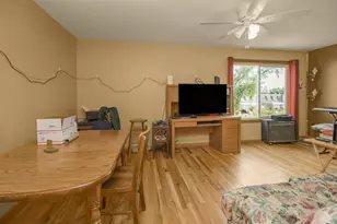 2281 Pond Ave E, Maplewood, MN 55119 - Photo 15