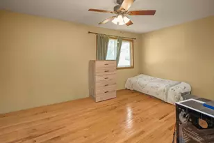 2281 Pond Ave E, Maplewood, MN 55119 - Photo 21