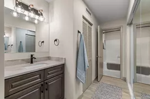 1225 Lasalle Ave, Minneapolis, MN 55403 - Photo 21