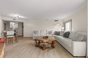 1225 Lasalle Ave, Minneapolis, MN 55403 - Photo 7