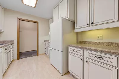 1000 Cannon Valley Drive E #124, Northfield, MN 55057 - Photo 3