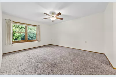1000 Cannon Valley Drive E #124, Northfield, MN 55057 - Photo 15