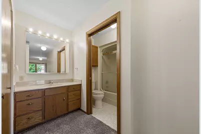 1000 Cannon Valley Drive E #124, Northfield, MN 55057 - Photo 19