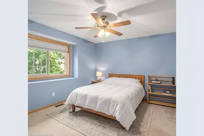 1056 Lovell Avenue W, Roseville, MN 55113 - Photo 13