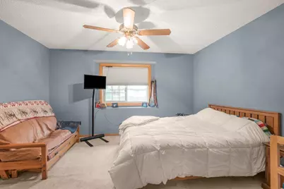 1056 Lovell Avenue W, Roseville, MN 55113 - Photo 17