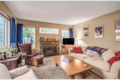 1056 Lovell Avenue W, Roseville, MN 55113 - Photo 5