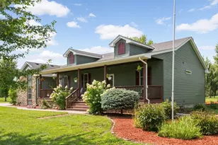 423 Doppy Ln, Le Sueur, MN 56058 - Photo 3